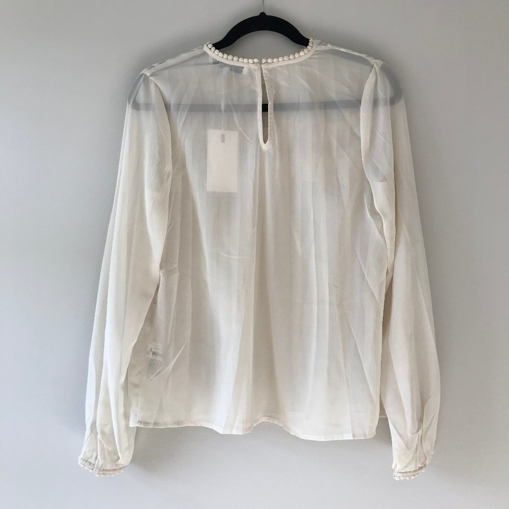 Driving Down Rodeo Pleated Ruffle Blouse - Picture 4 of 4